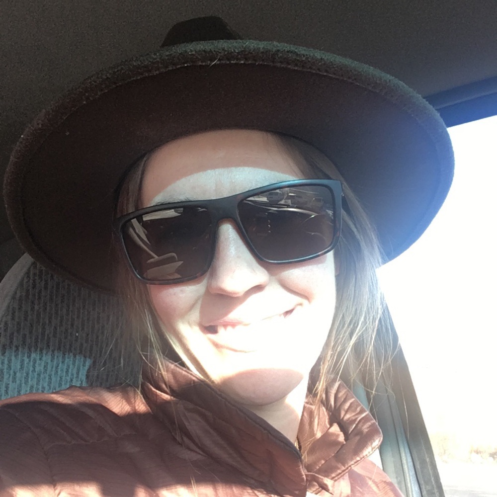 Meet your Posher, Kendra